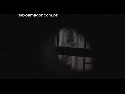❤️ Blondie blir i hemmelighet filmet av en nabolagsvoyeur gjemt bak hule murstein ❤️❌ Porno vk ved no.qizpornolar.ru